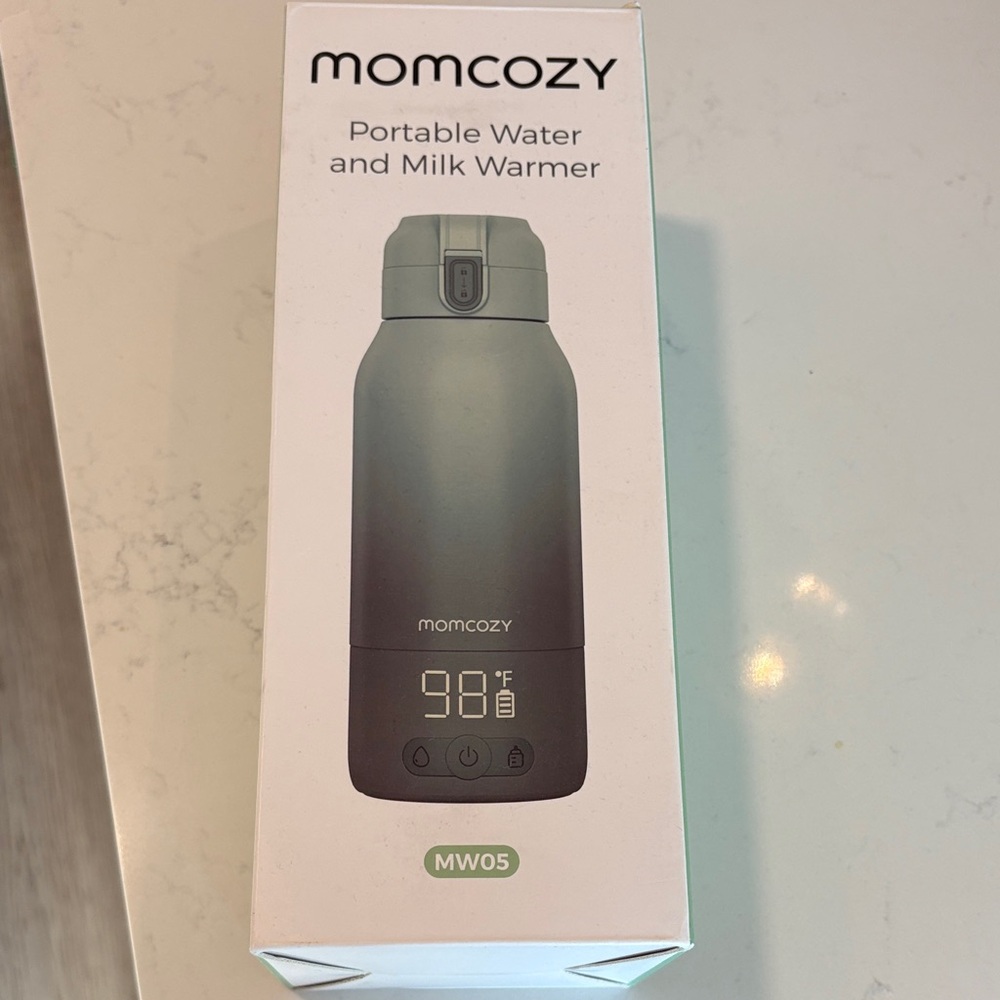 Momcozy Portable Water and Milk Warmer -